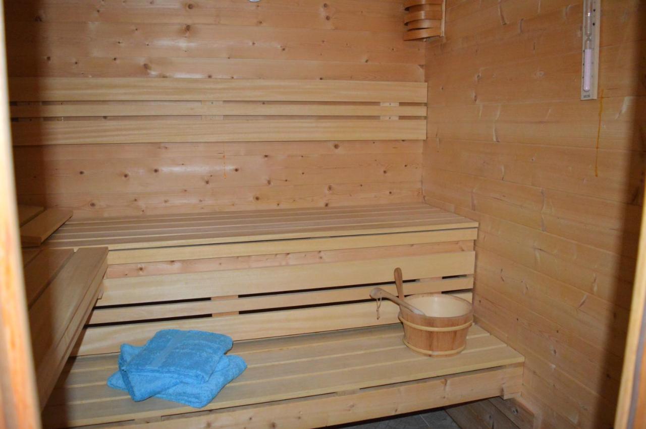 Gite De La Courtaudiere Le Petit-Pressigny Kültér fotó